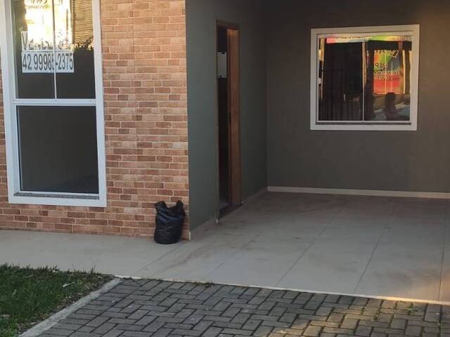 #70 - Casa para Venda em Ponta Grossa - PR