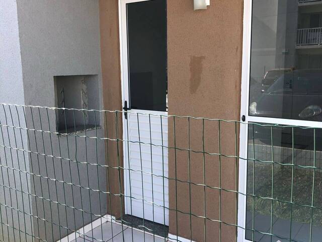 #79 - Apartamento para Venda em Ponta Grossa - PR