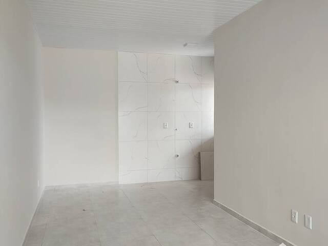 #105 - Casa para Venda em Ponta Grossa - PR - 3