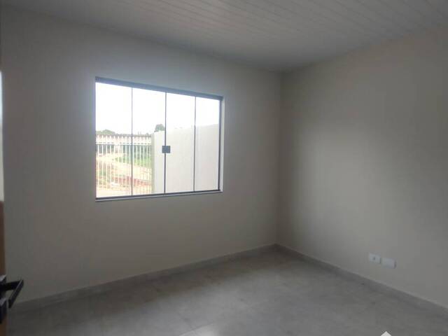 Casa para Venda em Ponta Grossa - 4