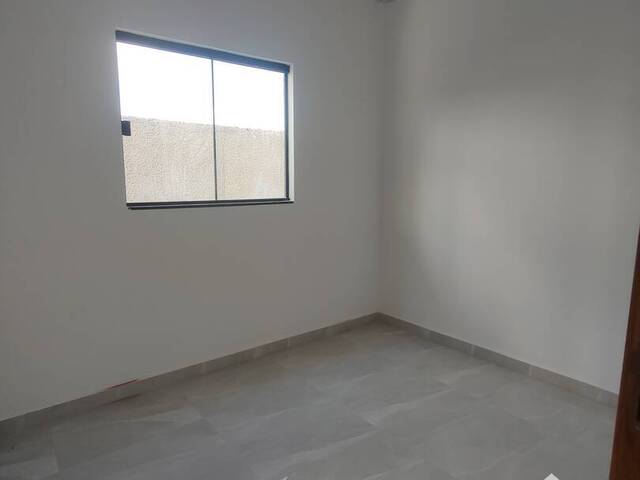 Casa para Venda em Ponta Grossa - 4